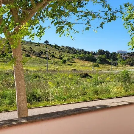 Casa Sienna, בורגאו